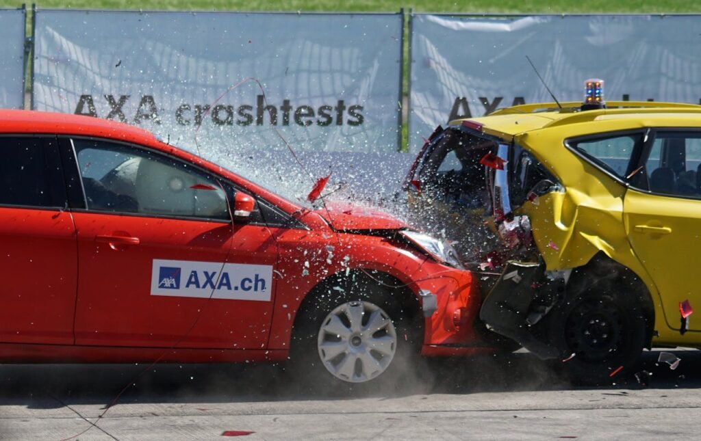 crash-test-collision-60-km-h-distraction-163016-163016.jpg